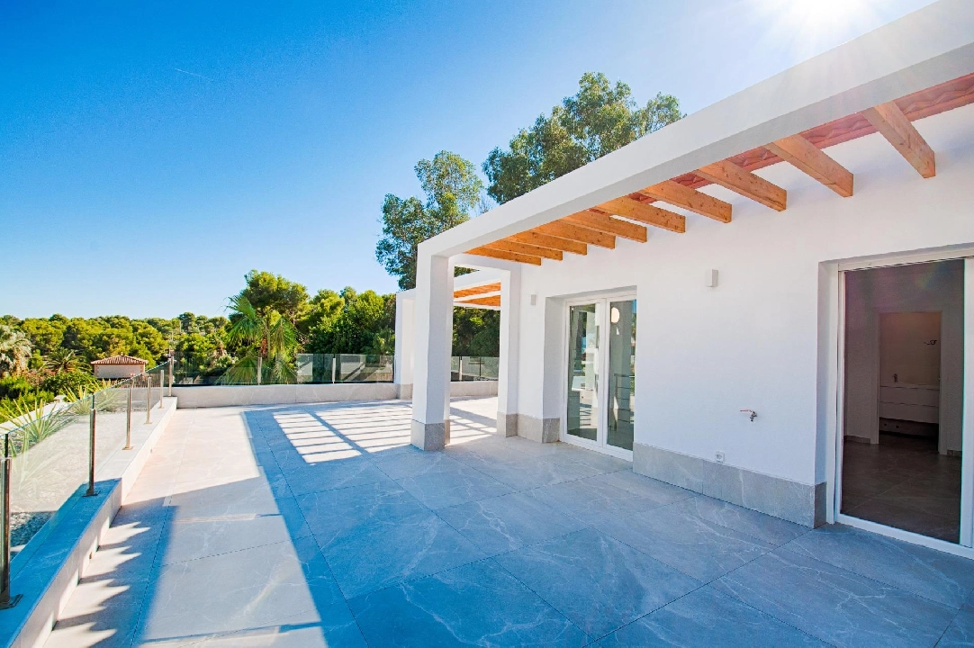 villa en Moraira en venta, superficie 480 m², ano de construccion 2023, aire acondicionado, parcela 1140 m², 3 dormitorios, 3 banos, piscina, ref.: AM-12058DA-17