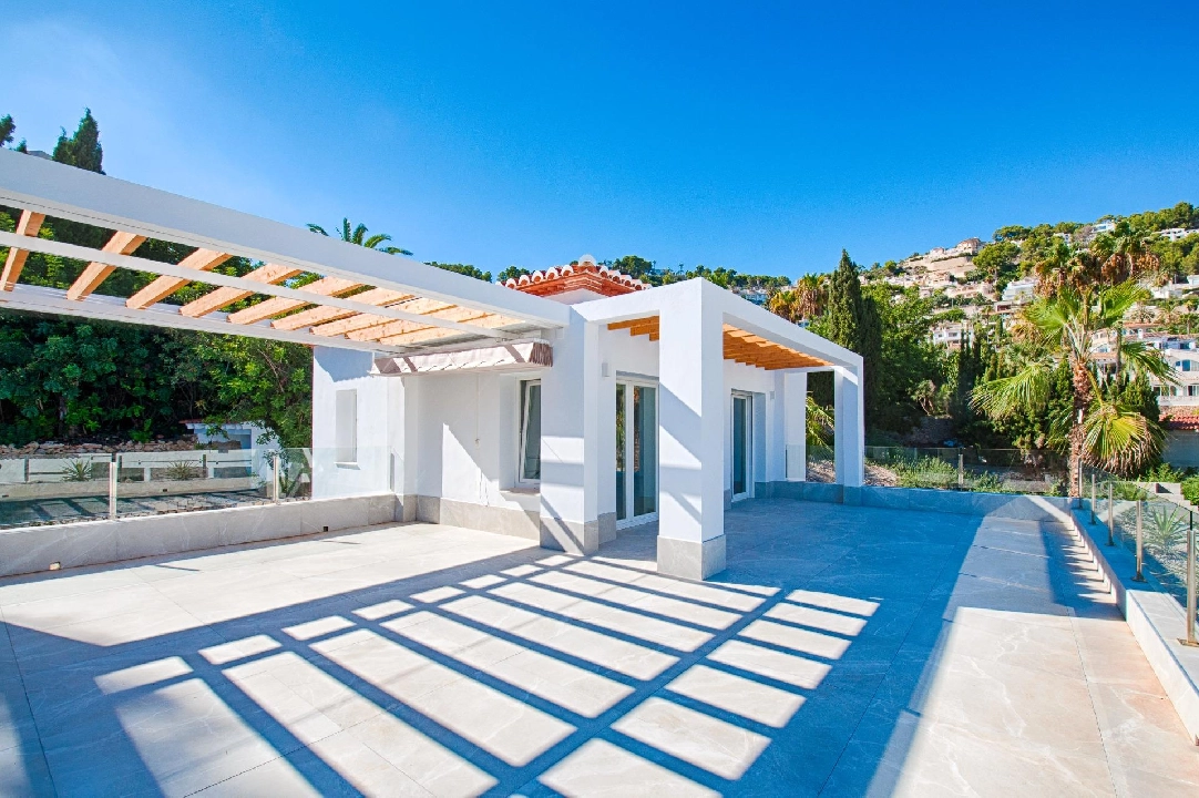 villa en Moraira en venta, superficie 480 m², ano de construccion 2023, aire acondicionado, parcela 1140 m², 3 dormitorios, 3 banos, piscina, ref.: AM-12058DA-19