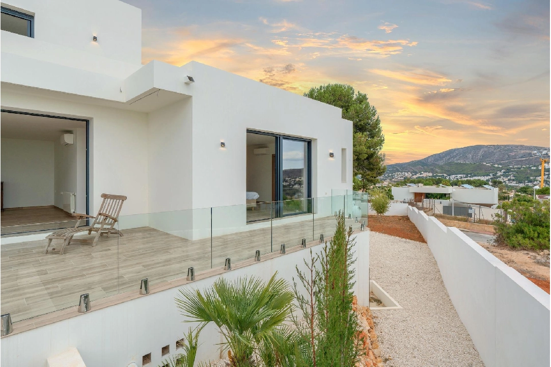 villa en Moraira en venta, superficie 259 m², ano de construccion 2024, aire acondicionado, parcela 800 m², 3 dormitorios, 3 banos, piscina, ref.: AM-12206DR-5