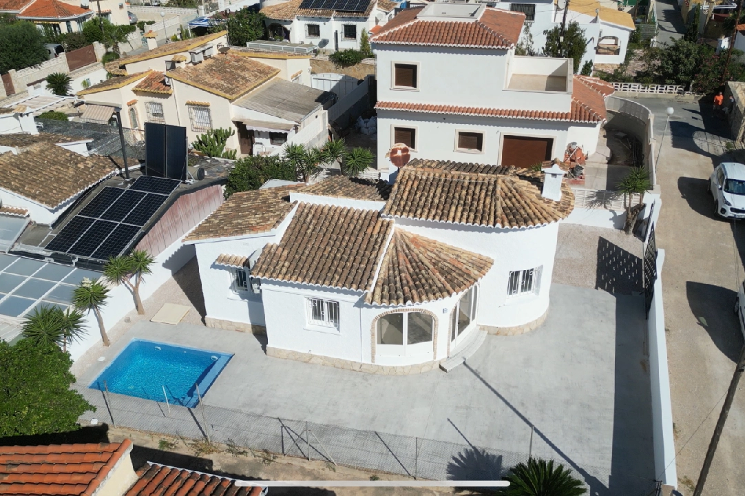 villa en Els Poblets(Sorts de la mar 26A) en venta, superficie 80 m², ano de construccion 1985, estado mint, + KLIMA, aire acondicionado, parcela 303 m², 2 dormitorios, 2 banos, piscina, ref.: AS-0824-5