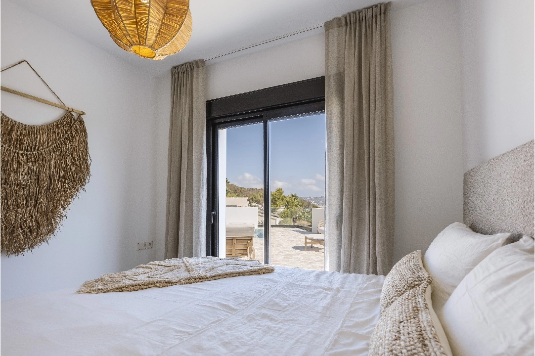 villa en Javea(Pinosol) en venta, superficie 250 m², aire acondicionado, parcela 900 m², 3 dormitorios, 3 banos, piscina, ref.: CA-H-1821-AMBI-9