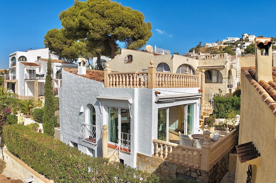 casa de pueblo en Moraira(Arnella) en venta, superficie 112 m², aire acondicionado, 2 dormitorios, 2 banos, piscina, ref.: CA-B-1829-AMBE-1