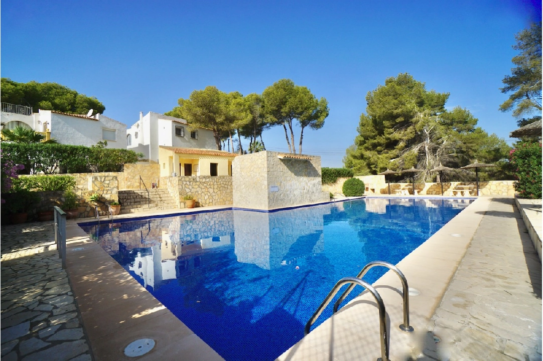 casa de pueblo en Moraira(Arnella) en venta, superficie 112 m², aire acondicionado, 2 dormitorios, 2 banos, piscina, ref.: CA-B-1829-AMBE-33