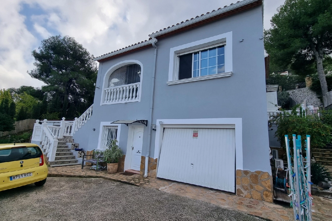 villa en Ador en venta, superficie 120 m², ano de construccion 2002, + calefaccion central, aire acondicionado, parcela 950 m², 4 dormitorios, 1 banos, piscina, ref.: AP-0224-1