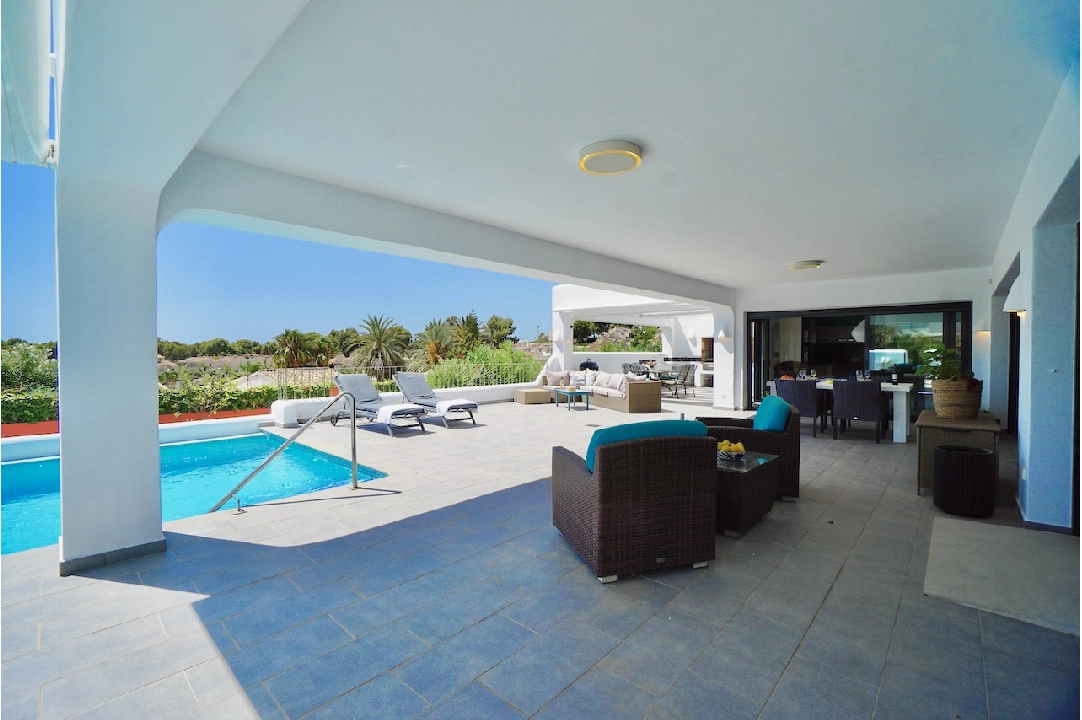 villa en Moraira(Camarrocha) en venta, superficie 261 m², aire acondicionado, parcela 831 m², 3 dormitorios, 3 banos, piscina, ref.: CA-H-1670-AMB-21