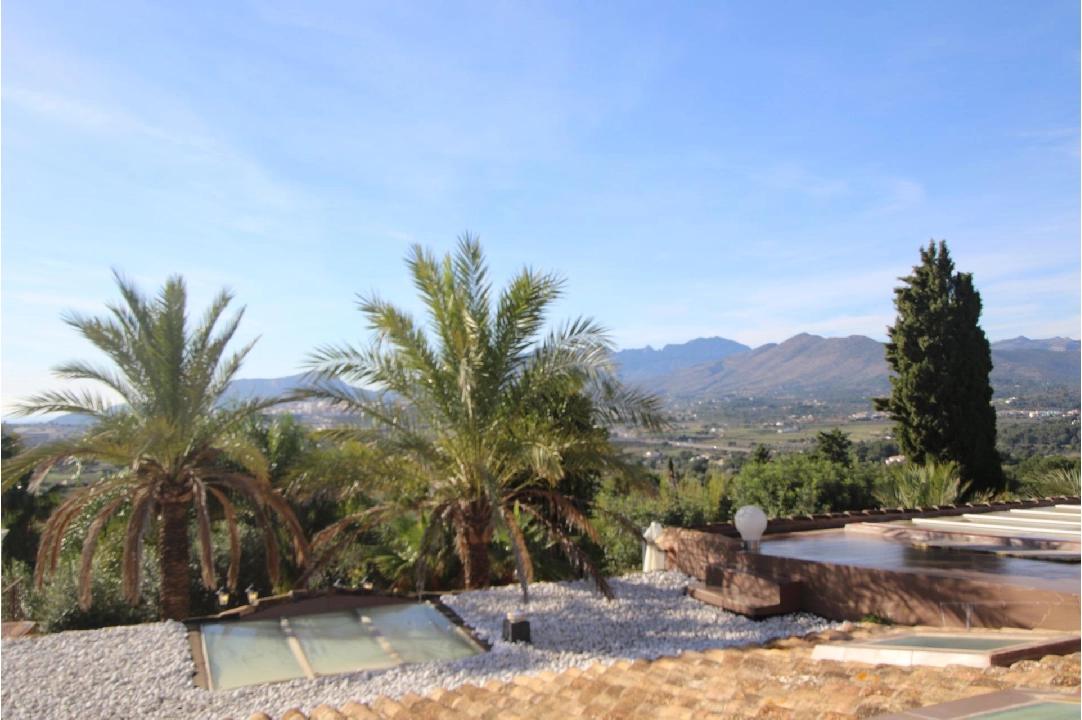 finca en Benissa(Canor) en venta, superficie 960 m², parcela 15000 m², 15 dormitorios, 14 banos, piscina, ref.: COB-3322-10535-29