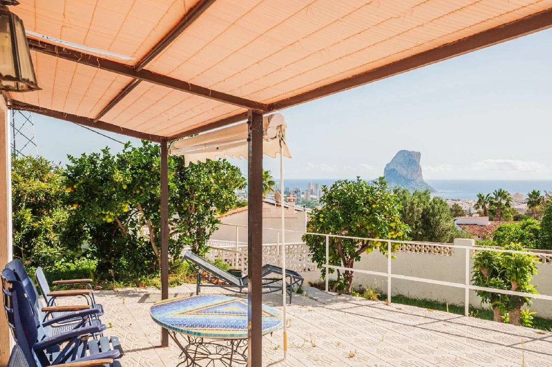 villa en Calpe(Cucarres) en venta, superficie 210 m², aire acondicionado, parcela 800 m², 5 dormitorios, 4 banos, piscina, ref.: COB-3485-10535-25