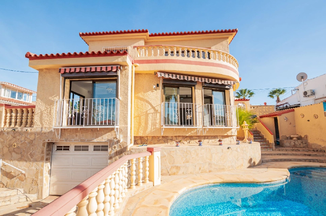 villa en Calpe(Playa De La Fossa) en venta, superficie 195 m², aire acondicionado, parcela 500 m², 3 dormitorios, 3 banos, piscina, ref.: COB-3496-10535-21