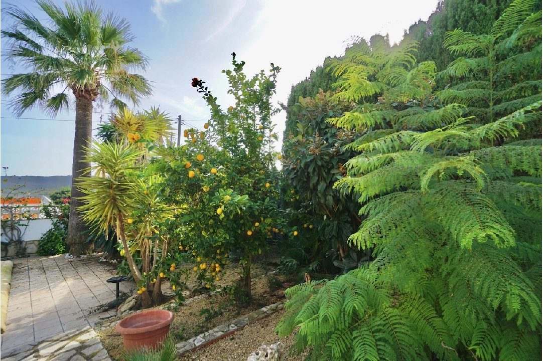 villa en Benitachell(Les Fonts) en venta, superficie 132 m², parcela 672 m², 3 dormitorios, 2 banos, piscina, ref.: CA-H-1844-AMBE-29