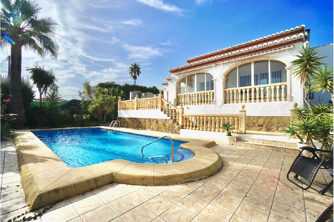 villa en Benitachell(Les Fonts) en venta, superficie 132 m², parcela 672 m², 3 dormitorios, 2 banos, piscina, ref.: CA-H-1844-AMBE-30