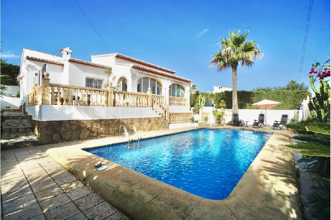 villa en Benitachell(Les Fonts) en venta, superficie 132 m², parcela 672 m², 3 dormitorios, 2 banos, piscina, ref.: CA-H-1844-AMBE-31