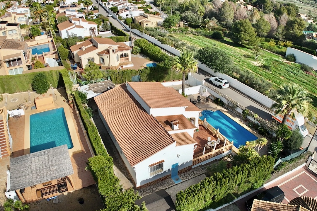 villa en Benitachell(Les Fonts) en venta, superficie 132 m², parcela 672 m², 3 dormitorios, 2 banos, piscina, ref.: CA-H-1844-AMBE-38