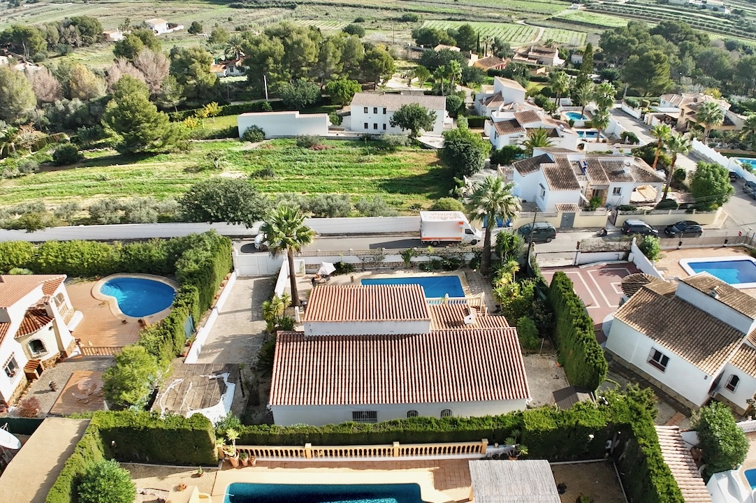 villa en Benitachell(Les Fonts) en venta, superficie 132 m², parcela 672 m², 3 dormitorios, 2 banos, piscina, ref.: CA-H-1844-AMBE-39