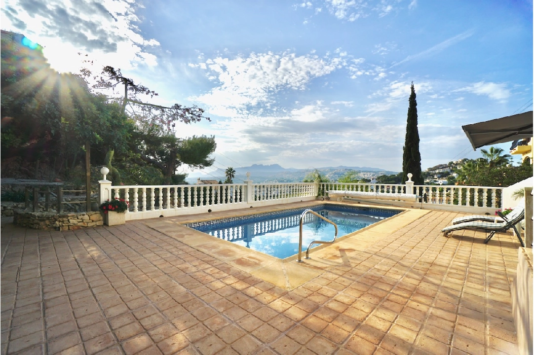 villa en Moraira(Arnella) en venta, superficie 248 m², aire acondicionado, parcela 958 m², 5 dormitorios, 3 banos, piscina, ref.: CA-H-1854-AMB-4