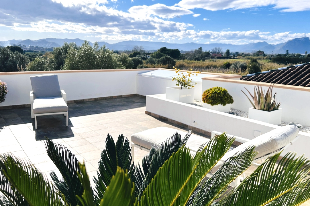 atico en Denia(Las Marinas) en venta, superficie 168 m², ano de construccion 98, estado mint, + calefaccion suelo, aire acondicionado, 4 dormitorios, 3 banos, piscina, ref.: AS-0325-12