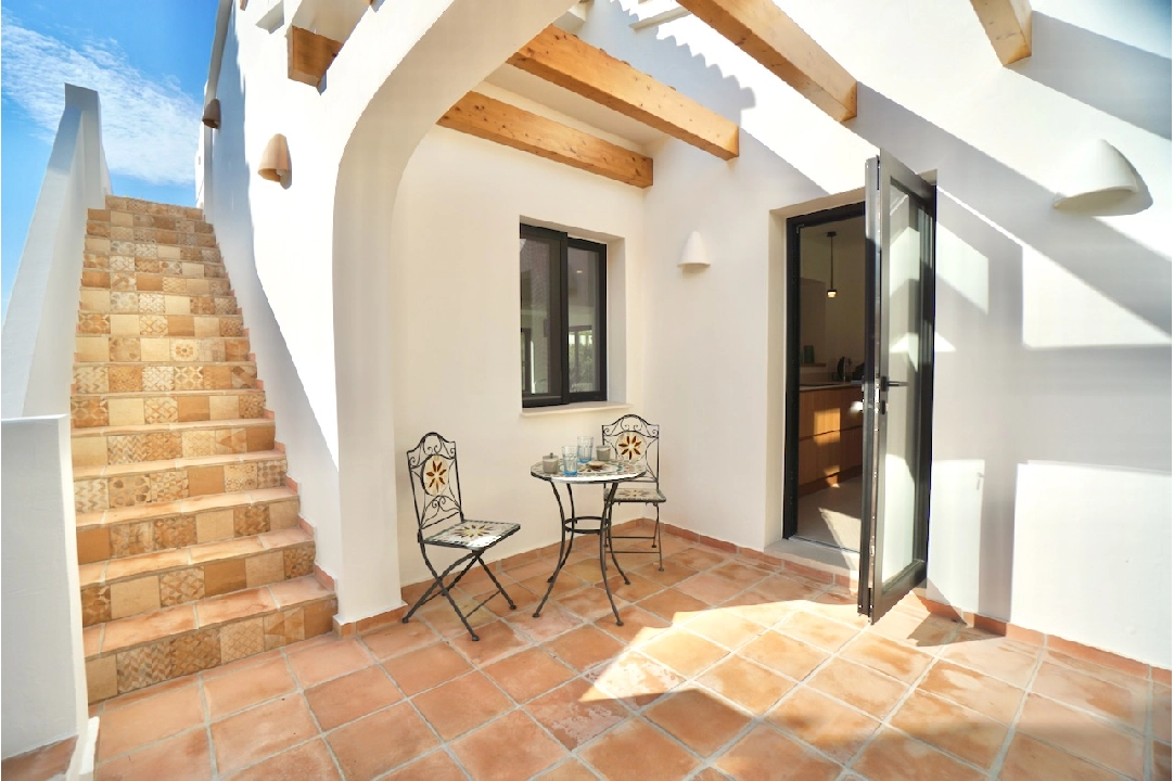 villa en Moraira(Arnella) en venta, superficie 270 m², aire acondicionado, parcela 1099 m², 5 dormitorios, 4 banos, piscina, ref.: CA-H-1852-AMBEI-25