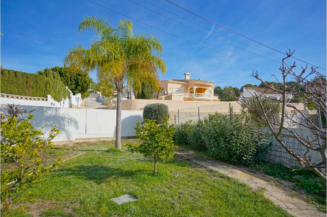 villa en Benissa(La Fustera) en venta, superficie 171 m², ano de construccion 1975, aire acondicionado, parcela 2095 m², 3 dormitorios, 2 banos, piscina, ref.: BP-C4XY4471BEN-49