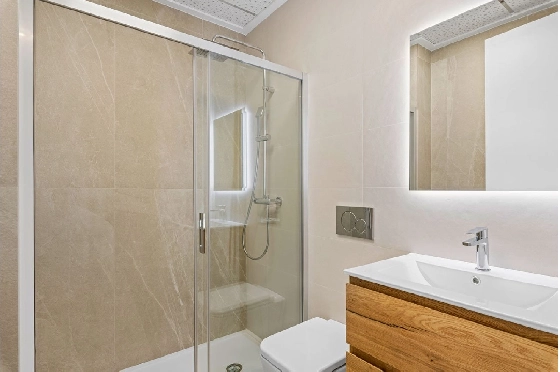 Etagen Apartment in Benijofar zu verkaufen, Wohnfläche 118 m², Zustand Erstbezug, 3 Schlafzimmer, 2 Badezimmer, Pool, ref.: HA-BNN-332-A02-20
