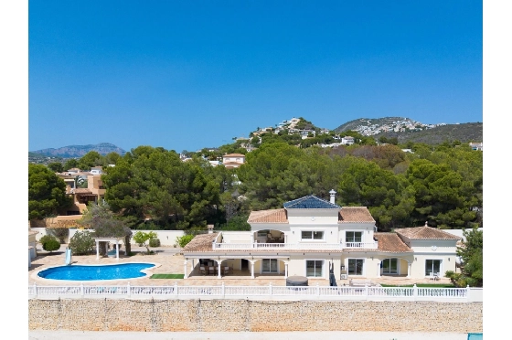 Villa in Moraira zu verkaufen, Wohnfläche 466 m², Baujahr 2005, Klimaanlage, Grundstück 2040 m², 5 Schlafzimmer, 5 Badezimmer, Pool, ref.: AM-12515DR-11