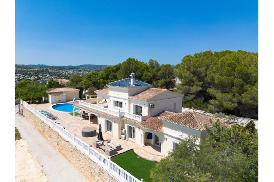 Villa in Moraira zu verkaufen, Wohnfläche 466 m², Baujahr 2005, Klimaanlage, Grundstück 2040 m², 5 Schlafzimmer, 5 Badezimmer, Pool, ref.: AM-12515DR-20
