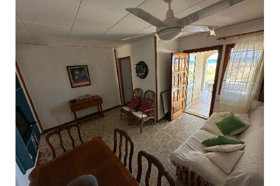 Villa in Denia zu verkaufen, Wohnfläche 220 m², Baujahr 1983, Klimaanlage, Grundstück 2233 m², 6 Schlafzimmer, 2 Badezimmer, Pool, ref.: O-V95814-7
