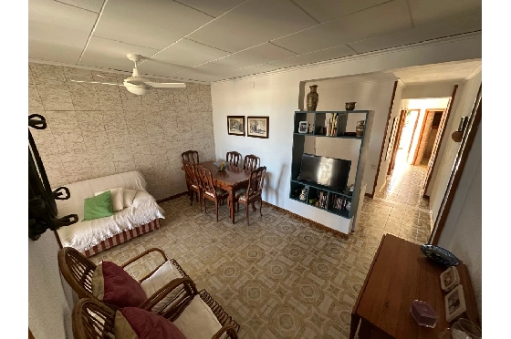 Villa in Denia zu verkaufen, Wohnfläche 220 m², Baujahr 1983, Klimaanlage, Grundstück 2233 m², 6 Schlafzimmer, 2 Badezimmer, Pool, ref.: O-V95814-8