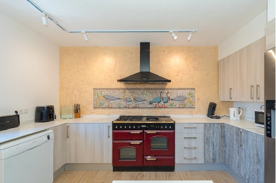 Villa in Benissa zu verkaufen, Wohnfläche 326 m², Baujahr 1989, + Zentralheizung, Klimaanlage, Grundstück 4389 m², 5 Schlafzimmer, 3 Badezimmer, Pool, ref.: PV-141-02013P-18