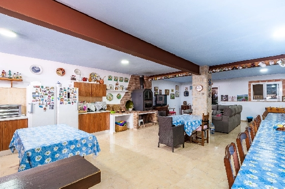 Finca in Benissa zu verkaufen, Wohnfläche 704 m², Baujahr 2004, Klimaanlage, Grundstück 3420 m², 9 Schlafzimmer, 8 Badezimmer, Pool, ref.: AM-12577DR-38