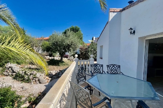 Villa in Orba(Valley) zu verkaufen, Wohnfläche 147 m², + Ofen, Klimaanlage, Grundstück 600 m², 3 Schlafzimmer, 2 Badezimmer, Pool, ref.: PV-141-02031P-19