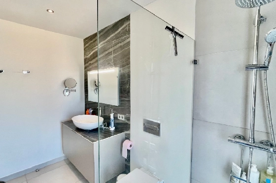 Villa in Orba(Valley) zu verkaufen, Wohnfläche 164 m², Baujahr 2020, + KLIMA, Klimaanlage, Grundstück 805 m², 3 Schlafzimmer, 2 Badezimmer, Pool, ref.: PV-141-02042P-42
