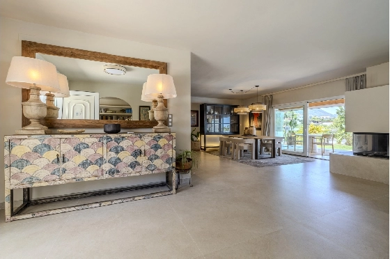 Villa in Denia zu verkaufen, Wohnfläche 324 m², Baujahr 1993, Zustand modernisiert, + Fussbodenheizung, Klimaanlage, Grundstück 1888 m², 4 Schlafzimmer, 2 Badezimmer, Pool, ref.: BC-7771-17