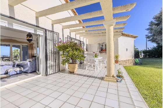 Villa in Denia zu verkaufen, Wohnfläche 267 m², Baujahr 1993, Zustand gepflegt, + Zentralheizung, Grundstück 1085 m², 4 Schlafzimmer, 3 Badezimmer, Pool, ref.: BC-7785-12
