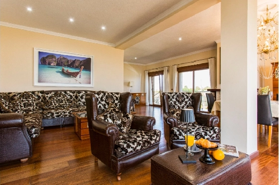 Villa in Denia zu verkaufen, Wohnfläche 266 m², Klimaanlage, Grundstück 1254 m², 5 Schlafzimmer, 3 Badezimmer, Pool, ref.: VI-CHA2550-24