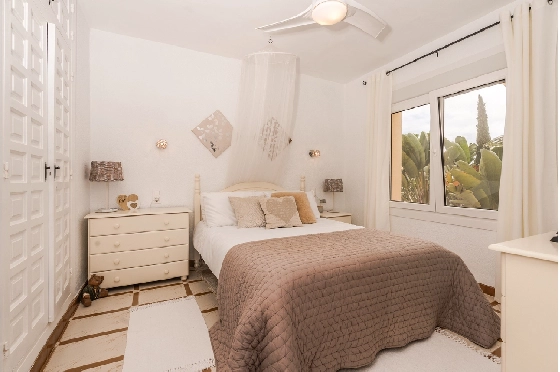 Villa in Javea zu verkaufen, Wohnfläche 246 m², Klimaanlage, Grundstück 1125 m², 4 Schlafzimmer, 4 Badezimmer, Pool, ref.: AVS-57244-15