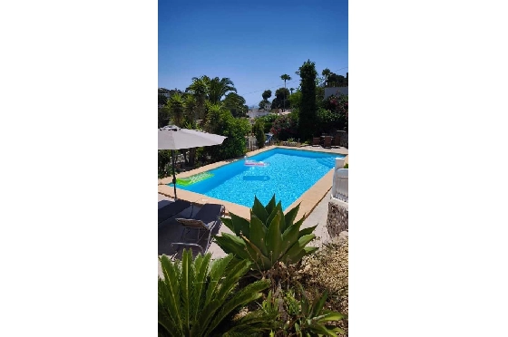 Villa in Benissa zu verkaufen, Wohnfläche 181 m², Grundstück 881 m², 3 Schlafzimmer, 3 Badezimmer, Pool, ref.: PT-25011-22