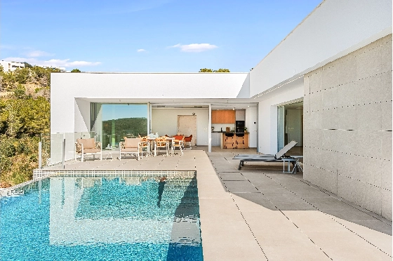 Villa in Benitachell(Cumbre del Sol) zu verkaufen, Wohnfläche 142 m², Grundstück 956 m², 3 Schlafzimmer, 3 Badezimmer, Pool, ref.: VA-22965-35
