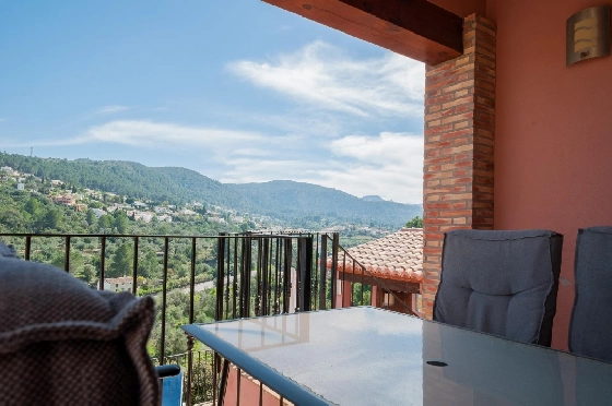 Villa in Orba(Comunidad valenciana) zu verkaufen, Wohnfläche 225 m², Klimaanlage, Grundstück 637 m², 5 Schlafzimmer, 2 Badezimmer, Pool, ref.: COB-3568-10535-4