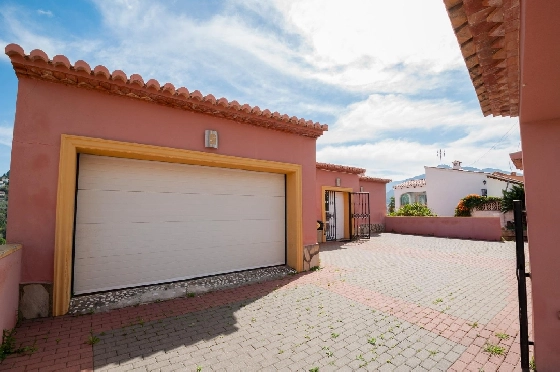 Villa in Orba(Comunidad valenciana) zu verkaufen, Wohnfläche 225 m², Klimaanlage, Grundstück 637 m², 5 Schlafzimmer, 2 Badezimmer, Pool, ref.: COB-3568-10535-48