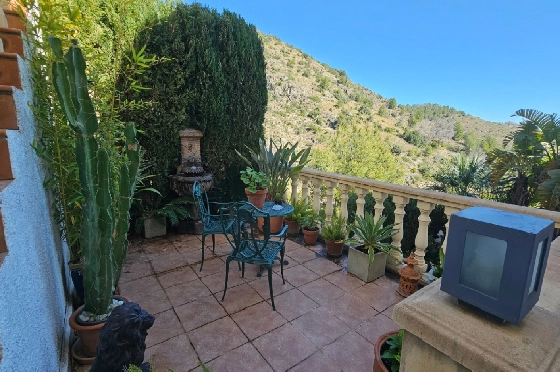Villa in Pego zu verkaufen, Wohnfläche 312 m², Baujahr 2005, Klimaanlage, Grundstück 1027 m², 5 Schlafzimmer, 5 Badezimmer, Pool, ref.: O-V98114-42