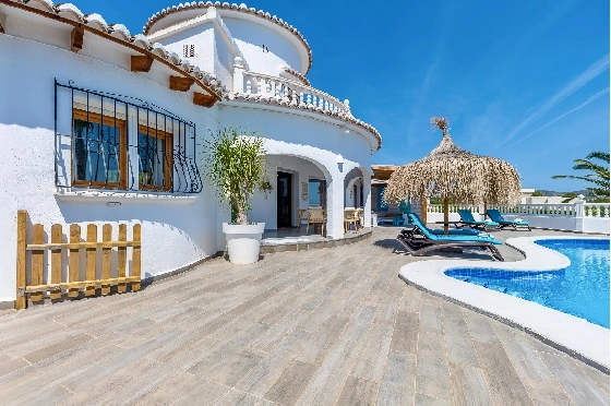 Villa in Moraira zu verkaufen, Wohnfläche 290 m², Baujahr 2003, + Ofen, Klimaanlage, Grundstück 847 m², 3 Schlafzimmer, 3 Badezimmer, Pool, ref.: AM-12692DR-11